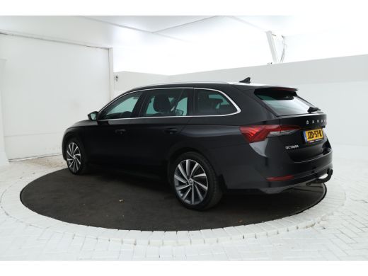 Skoda Octavia Combi 1.4 TSI iV PHEV Business Edition Volleder, navigatie, climate, stoelverw. ActivLease financial lease