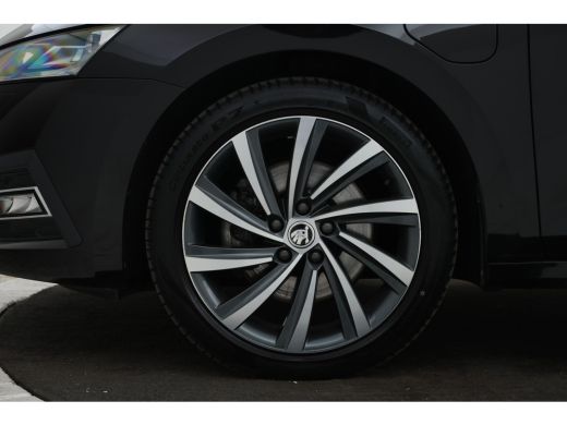 Skoda Octavia Combi 1.4 TSI iV PHEV Business Edition Volleder, navigatie, climate, stoelverw. ActivLease financial lease