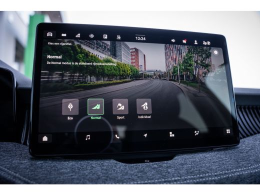 Skoda Superb Combi 1.5 TSI iV First Edition | Achteruitrijcamera | Extra getint glas | Navigatiesysteem ActivLease financial lease