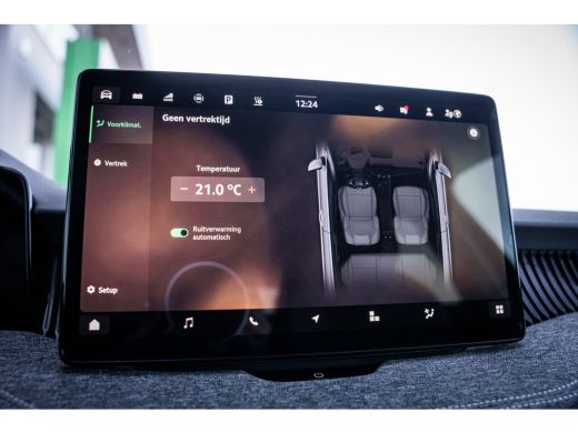 Skoda Superb Combi 1.5 TSI iV First Edition | Achteruitrijcamera | Extra getint glas | Navigatiesysteem ActivLease financial lease