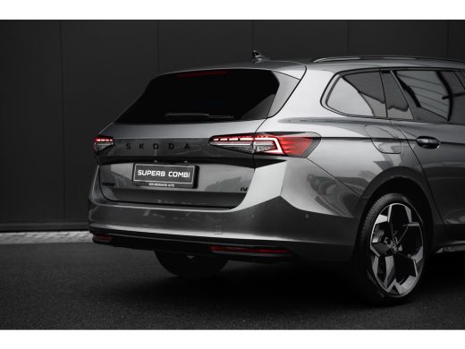 Skoda Superb Combi 1.5 TSI iV PHEV 218pk Sportline Business | Achteruitrijcamera | Climatronic, elektronische ... ActivLease financial lease