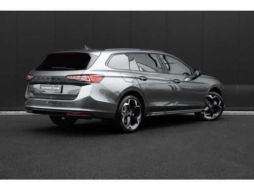 Skoda Superb Combi 1.5 TSI iV PHEV 218pk Sportline Business | Achteruitrijcamera | Climatronic, elektronische ... ActivLease financial lease