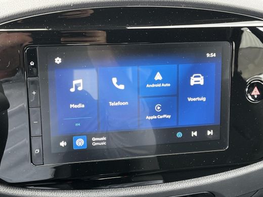 Toyota Aygo 1.0 VVT-i MT Play | Airconditioning | Carplay | Parkeercamera | Adaptive cruise control | ActivLease financial lease