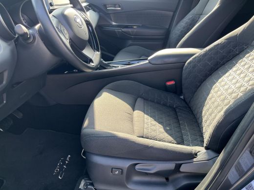 Toyota C-HR 2.0 Hybrid First Edition | All-in prijs | Automaat | Apple/Android auto ActivLease financial lease