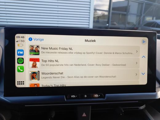 Toyota C-HR 2.0 Plug-in Hybrid 220 GR SPORT **NIEUWE AUTO/ PLUG IN HYBRIDE/ DIRECT LEVERBAAR** ActivLease financial lease