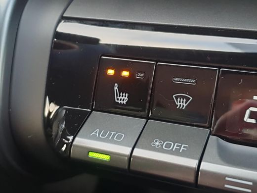 Toyota C-HR 2.0 Plug-in Hybrid 220 GR SPORT **NIEUWE AUTO/ PLUG IN HYBRIDE/ DIRECT LEVERBAAR** ActivLease financial lease