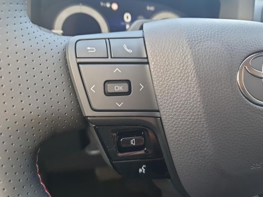 Toyota C-HR 2.0 Plug-in Hybrid 220 GR SPORT **NIEUWE AUTO/ PLUG IN HYBRIDE/ DIRECT LEVERBAAR** ActivLease financial lease