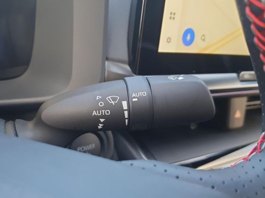 Toyota C-HR 2.0 Plug-in Hybrid 220 GR SPORT **NIEUWE AUTO/ PLUG IN HYBRIDE/ DIRECT LEVERBAAR** ActivLease financial lease