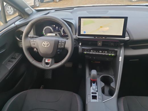 Toyota C-HR 2.0 Plug-in Hybrid 220 GR SPORT **NIEUWE AUTO/ PLUG IN HYBRIDE/ DIRECT LEVERBAAR** ActivLease financial lease