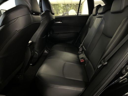 Toyota Corolla Cross Hybrid 200 Executive ActivLease financial lease