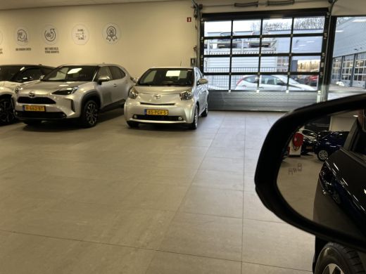 Toyota Corolla Cross Hybrid 200 Executive ActivLease financial lease