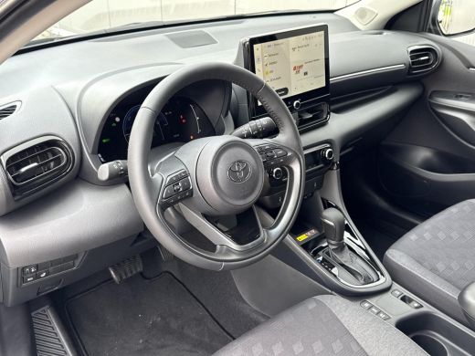 Toyota Yaris 1.5 Hybrid 115 Dynamic **NIEUWE AUTO/ COMFORT PACK/ DIRECT LEVERBAAR** ActivLease financial lease