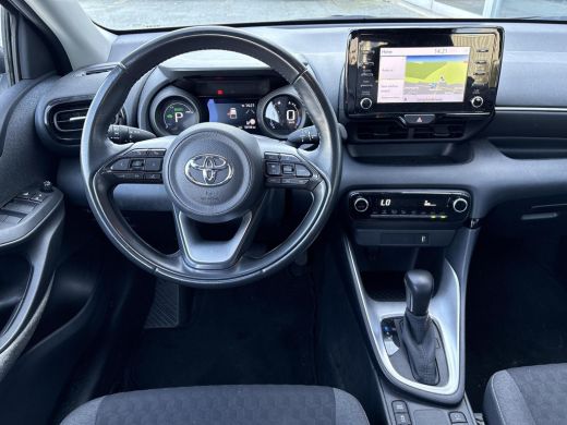 Toyota Yaris 1.5 Hybrid Dynamic **KEYLESS/ AADAPTIEF CRUISE CONTROL/ CLIMATE CONTROL** ActivLease financial lease