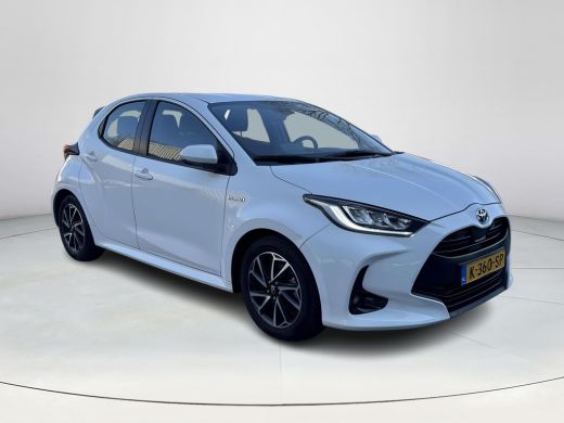 Toyota Yaris 1.5 Hybrid Dynamic **KEYLESS/ AADAPTIEF CRUISE CONTROL/ CLIMATE CONTROL** ActivLease financial lease