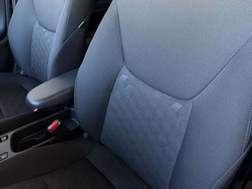 Toyota Yaris 1.5 HYBRID STOEL/STUUR VERW CARPLAY CAMERA LMV ADAP.CRUISE ✅ Top Auto's Wijchen , Al 30 Jaar verk... ActivLease financial lease