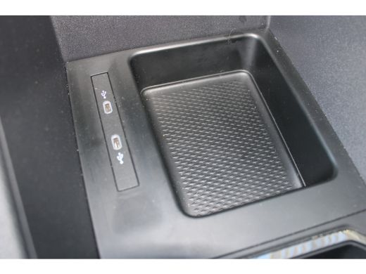 Volkswagen Caddy Comfort 2.0 TDI 122PK DSG Automaat Navi by App | Trekhaak | Cruise | PDC achter | Airco ActivLease financial lease