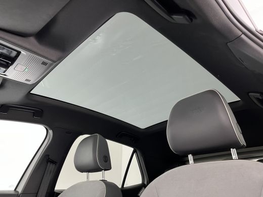 Volkswagen ID.3 First Max 58 kWh [ 3-Fase-11kW ] {SOH-89%} (INCL-BTW) *HEATPUMP | PANO | HEAD-UP | ADAPTIVE-CRUIS... ActivLease financial lease