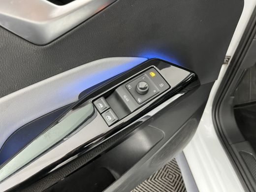 Volkswagen ID.3 First Max 58 kWh [ 3-Fase-11kW ] {SOH-89%} (INCL-BTW) *HEATPUMP | PANO | HEAD-UP | ADAPTIVE-CRUIS... ActivLease financial lease