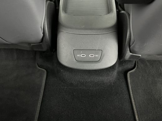 Volkswagen ID.3 First Max 58 kWh [ 3-Fase-11kW ] {SOH-89%} (INCL-BTW) *HEATPUMP | PANO | HEAD-UP | ADAPTIVE-CRUIS... ActivLease financial lease