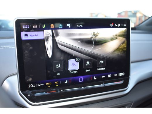 Volkswagen ID.4 77 kWh 286PK Pro Limited Edition | BLACK EDITION | 19 INCH | NAVIGATIE | CAMERA | STOEL + STUURVE... ActivLease financial lease