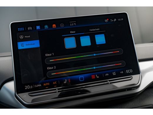 Volkswagen ID.4 77kWh Pro Limited Edition | Trekhaak | Apple Carplay| | 'App-Connect' draadloze smartphone integr... ActivLease financial lease