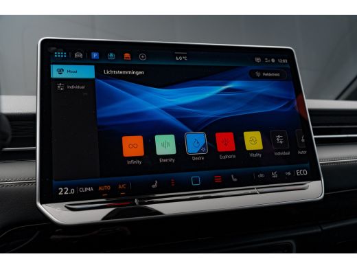 Volkswagen ID.7 286pk Pro Limited Edition | Trekhaak | Stoelen Elektrisch | Stoelverwarming & Massage | 20" | Tra... ActivLease financial lease