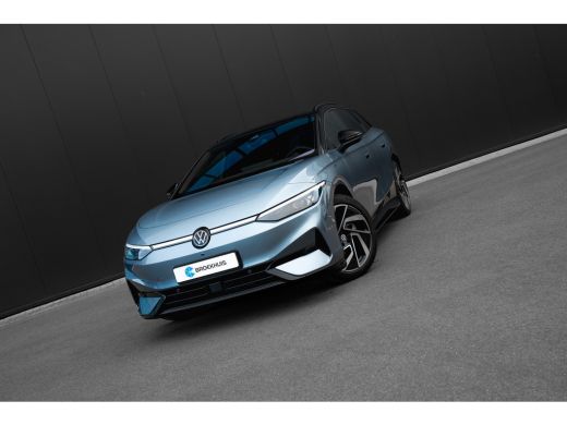 Volkswagen ID.7 286pk Pro Limited Edition | Trekhaak | Stoelen Elektrisch | Stoelverwarming & Massage | 20" | Tra... ActivLease financial lease