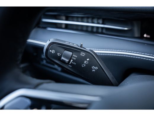 Volkswagen ID.7 Pro Limited Edition 286 PK Trekhaak | Achterklep elektrisch bedienbaar incl. Easy Open & Close | ... ActivLease financial lease