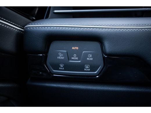 Volkswagen ID.7 Pro Limited Edition 286 PK Trekhaak | Achterklep elektrisch bedienbaar incl. Easy Open & Close | ... ActivLease financial lease