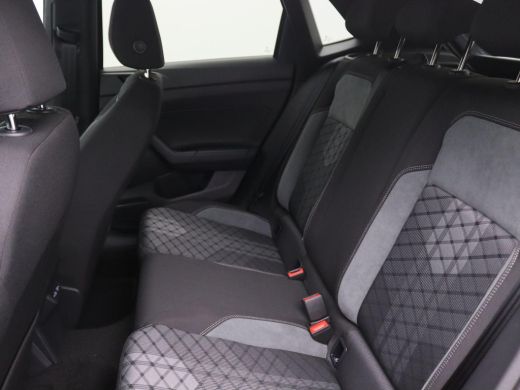 Volkswagen Polo 1.0 TSI R-Line Edition 110PK DSG Pano-Schuifdak, Keyless, Matrix LED-Verlichting, Side Assist, Ad... ActivLease financial lease