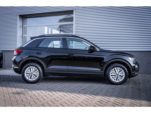 Volkswagen T-Roc 1.0 TSI Style | Airco | Cruise control adaptief | Lichtmetalen velgen 16" ActivLease financial lease