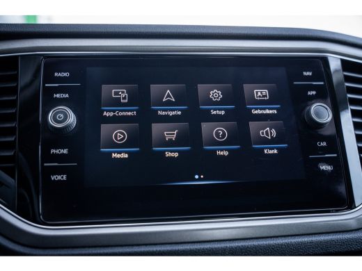 Volkswagen T-Roc 1.0 TSI Style | Airco | Cruise control adaptief | Lichtmetalen velgen 16" ActivLease financial lease