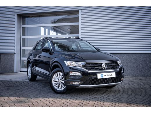 Volkswagen T-Roc 1.0 TSI Style | Airco | Cruise control adaptief | Lichtmetalen velgen 16" ActivLease financial lease