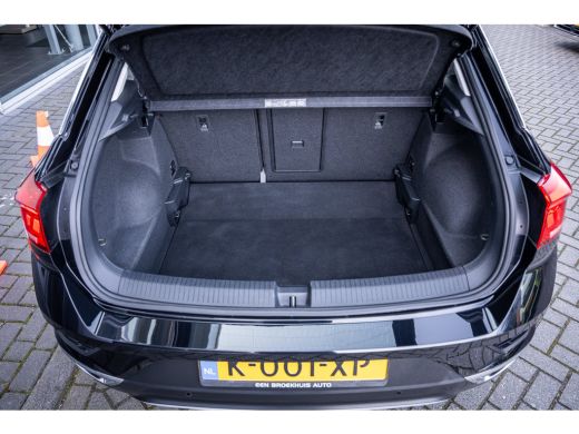Volkswagen T-Roc 1.0 TSI Style | Airco | Cruise control adaptief | Lichtmetalen velgen 16" ActivLease financial lease