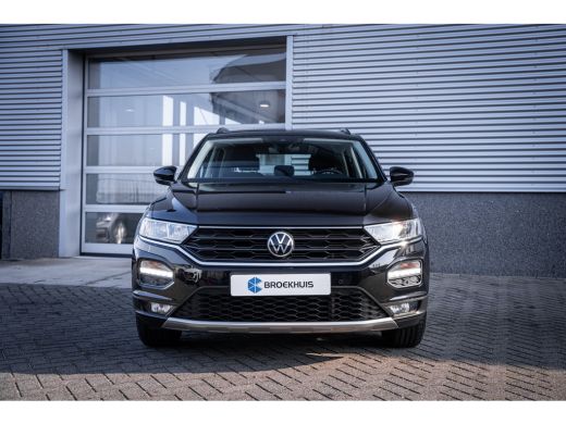 Volkswagen T-Roc 1.0 TSI Style | Airco | Cruise control adaptief | Lichtmetalen velgen 16" ActivLease financial lease