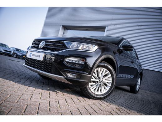 Volkswagen T-Roc 1.0 TSI Style | Airco | Cruise control adaptief | Lichtmetalen velgen 16" ActivLease financial lease