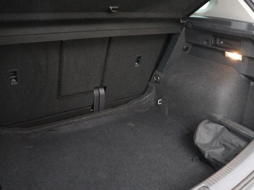 Volkswagen Tiguan 1.5 TSI Life Business | Stoelverwarming | Massage | Virtual Cockpit | Carplay | Navigatie | Keyle... ActivLease financial lease