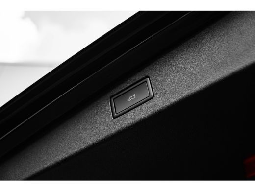 Volkswagen Tiguan R-Line Edition - eHybrid Automaat | Panoramisch schuif-, kanteldak, elektrisch bedienbaar ActivLease financial lease