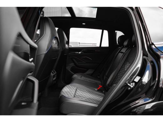 Volkswagen Tiguan R-Line Edition - eHybrid Automaat | Panoramisch schuif-, kanteldak, elektrisch bedienbaar ActivLease financial lease