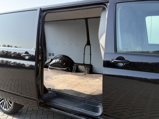 Volkswagen Transporter 2.0 TDI 204 PK BULLI / L2H1 / DSG AUT / 1e EIG. / 4 JAAR FABRIEKSGAR !! / STOELVERW / CAMERA / AD... ActivLease financial lease