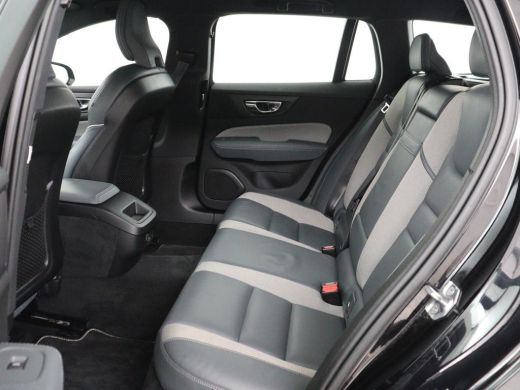 Volvo  V60 2.0 B4 R-Design | Stoelverwarming | Adaptive cruise | Carplay | Camera | Keyless | Navigatie | Ha... ActivLease financial lease