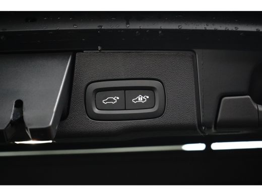 Volvo  XC60 2.0 T6 AWD Recharge Plus Black Edition | Panoramadak | Harman/Kardon | Memory | Head-up | 360 Camera ActivLease financial lease