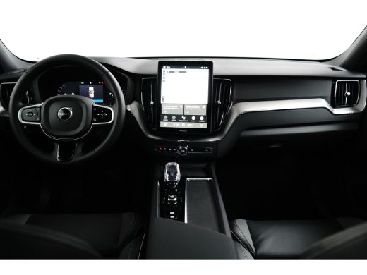 Volvo  XC60 2.0 T6 AWD Recharge Plus Black Edition | Panoramadak | Harman/Kardon | Memory | Head-up | 360 Camera ActivLease financial lease