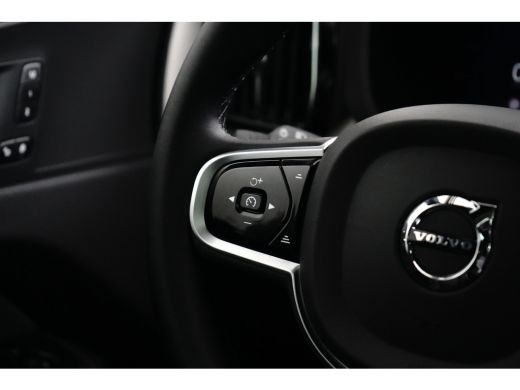 Volvo  XC60 2.0 T6 Plug-in hybrid AWD Plus Black Edition | Achterruitverwarming | Achteruitrijcamera | Elektr... ActivLease financial lease