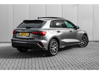 Audi A3 Sportback 40 TFSI e S edition 204PK | Panorama dak | Sonos Audio | Sfeerverlichting | Camera Acht...