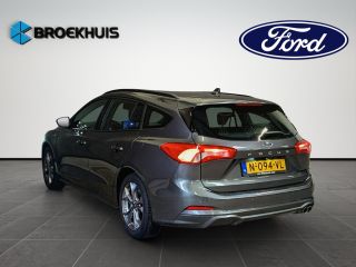 Ford Focus 1.0 EcoBoost ST Line Business 125pk | B&O Audio | Adaptive Cruise | Winterpack | All Season