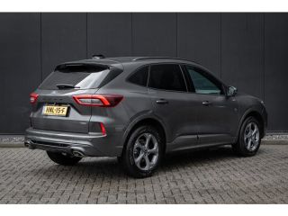 Ford Kuga 2.5 PHEV ST-Line | Electrische trekhaak | 2100kg trekgewicht | Winter-pack | Parkeercamera | LED-...