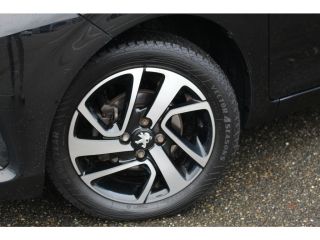 Peugeot 108 1.0 e-VTi Allure | Carplay | Camera | LMV | DAB | Bluetooth | Climate Controle | | Carplay | Came...