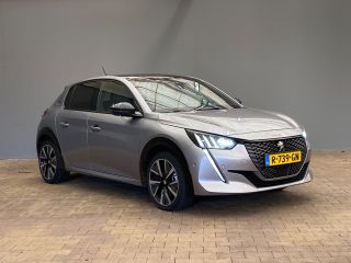 Peugeot e-208 EV GT 350 50 kWh 3 Fase | Panoramadak | Stoelverwarming | Keyless-Entry | Navigatie | Sfeerverlic...