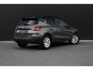 Seat Arona 1.0 TSI 95pk Style Business Connect | Stoelverwarming | Parkeersensoren achter | 16" | Climate Co...